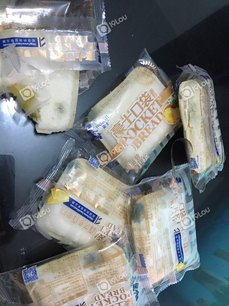 豪士面包霉菌超標事件引發(fā)關(guān)注，老板誠懇道歉！