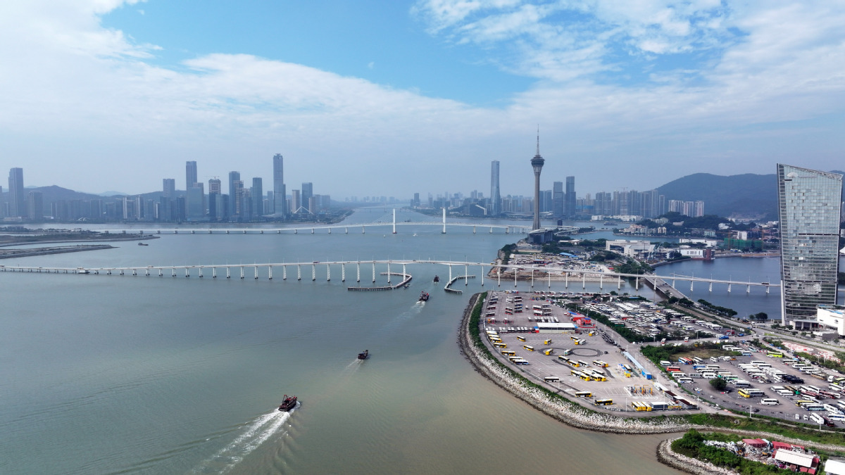 澳門，鏡海揚(yáng)帆揚(yáng)帆破浪正勁頭