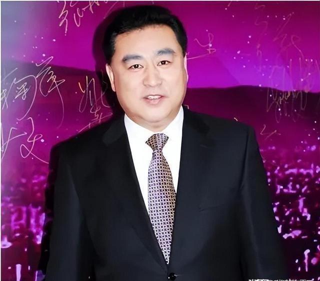 中國人口報(bào)刊文，高校應(yīng)發(fā)揮婚戀教育主陣地作用，如何幫助大學(xué)生樹立正確的婚戀觀？