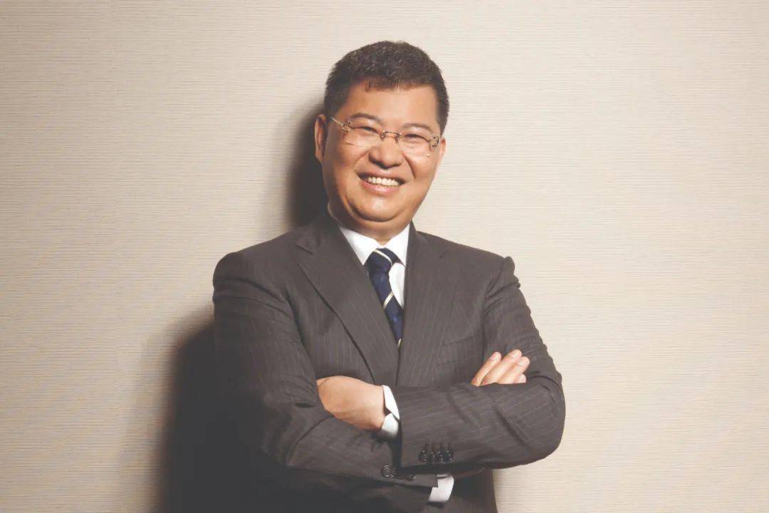 綠地集團(tuán)回應(yīng)董事長不雅照傳言，絕無此事，已報(bào)警調(diào)查