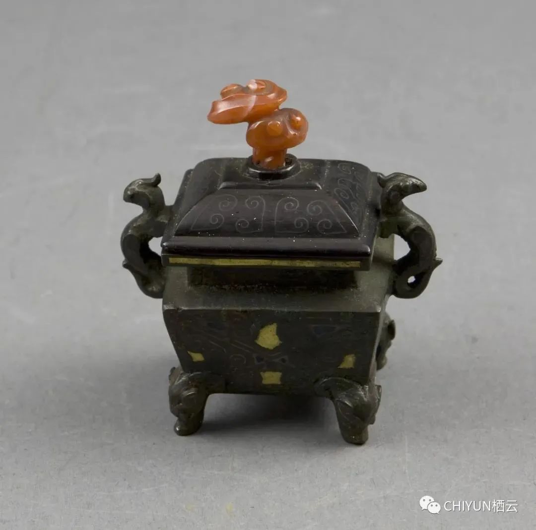 年輕人買(mǎi)爆的鐵皮，誰(shuí)最賺錢(qián)