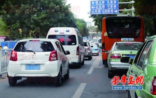 私家車未讓路致老人死亡