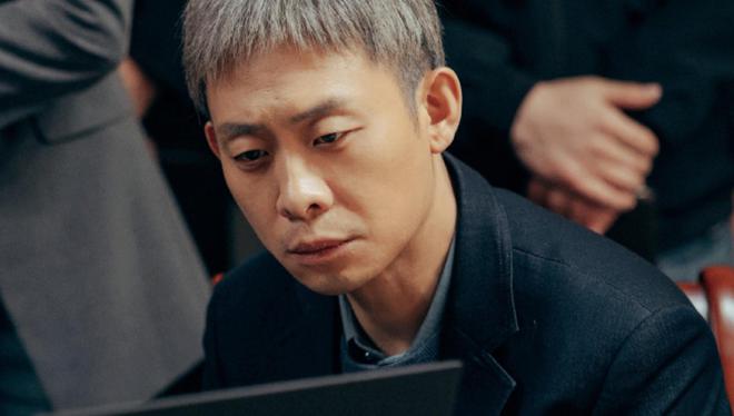 等待富大龍，刑警的堅(jiān)守