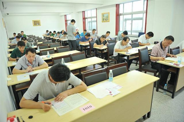 公務員考試模擬題行測深度解析與策略探討