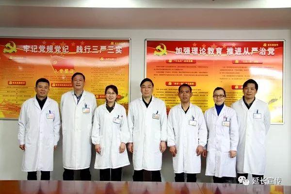 讓固執(zhí)流亡丶 第3頁