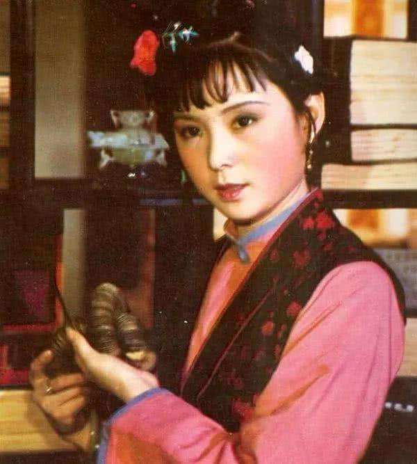 賈寶玉的姨娘，只能有一個(gè)？