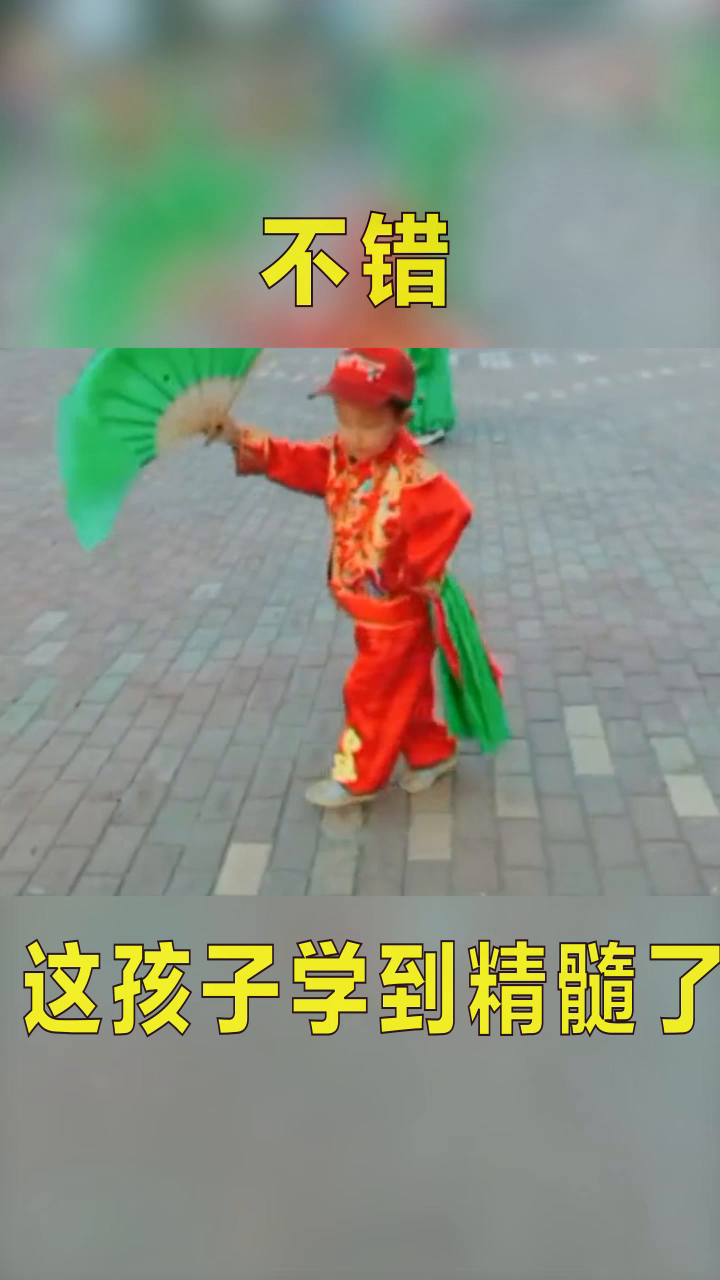 奶奶帶大的毛孩子