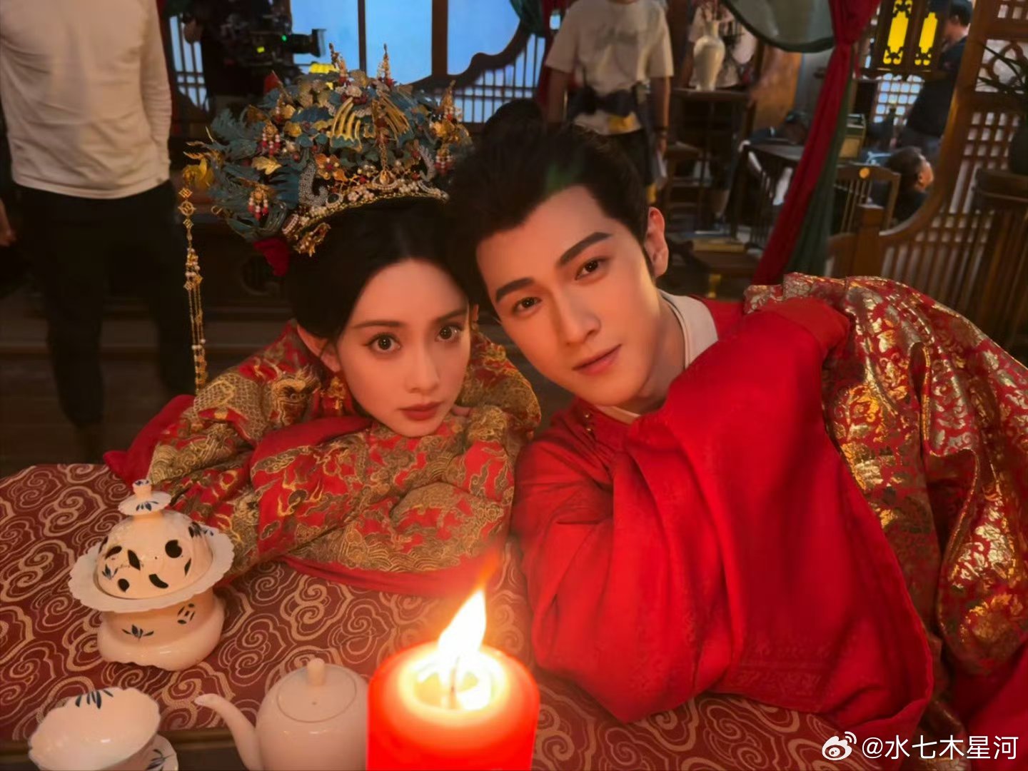 昭昭墨墨圓房吻