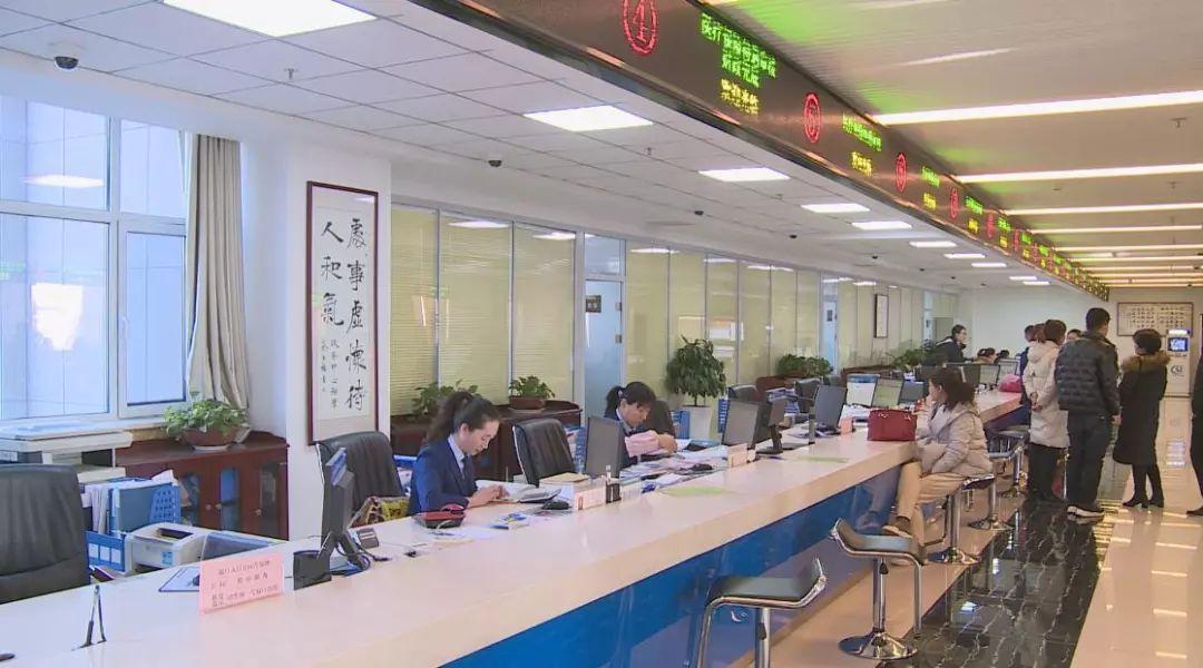 異地公務(wù)員調(diào)回家政策最新詳解及解讀