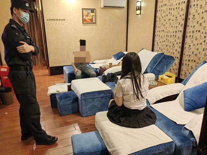 安徽一足浴店涉黃被查，10人被抓