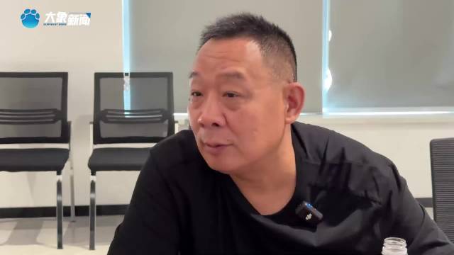 于東來直播員工午休打麻將