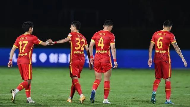 武漢事業(yè)單位考試C類，挑戰(zhàn)與機(jī)遇并存的一年（以2022年為例分析）