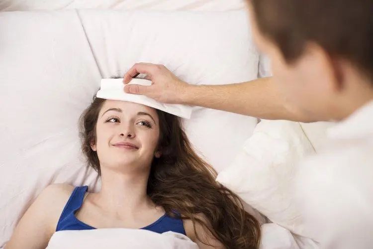 夫妻玩鬧引發(fā)妻子黃體破裂