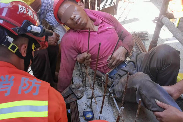 工人午睡遭鈍器傷害致死，建筑工地宿舍發(fā)生鈍器傷害事件，工人因鈍器傷害不幸身亡，午睡遭鈍器傷害悲劇，工地宿舍發(fā)生鈍器傷害致死