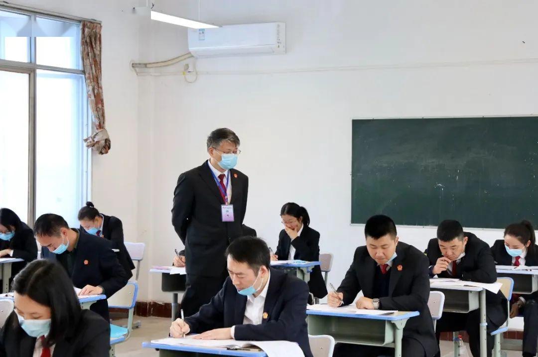 公正天平的守護(hù)者選拔，法官選拔考試揭秘