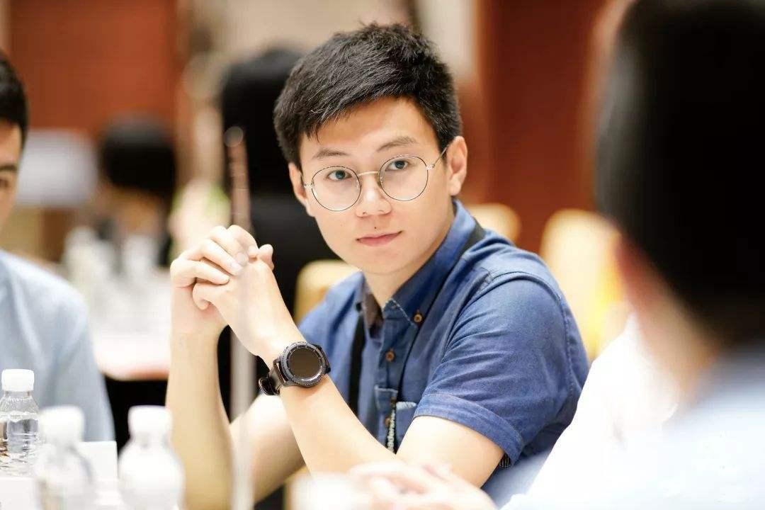 女孩子公務(wù)員崗位選擇指南，探尋最佳職業(yè)路徑