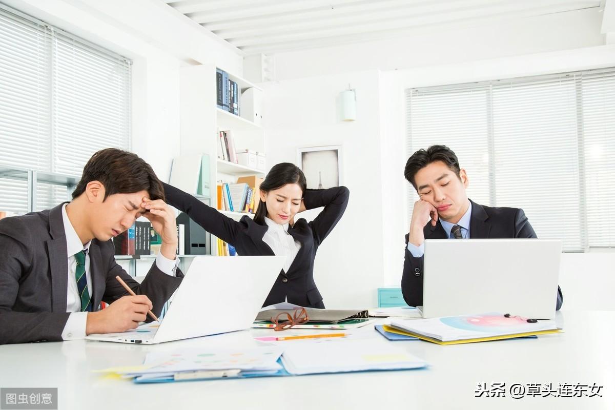公務(wù)員財(cái)務(wù)崗位專業(yè)背景限制解析，趨勢(shì)與可能性探討