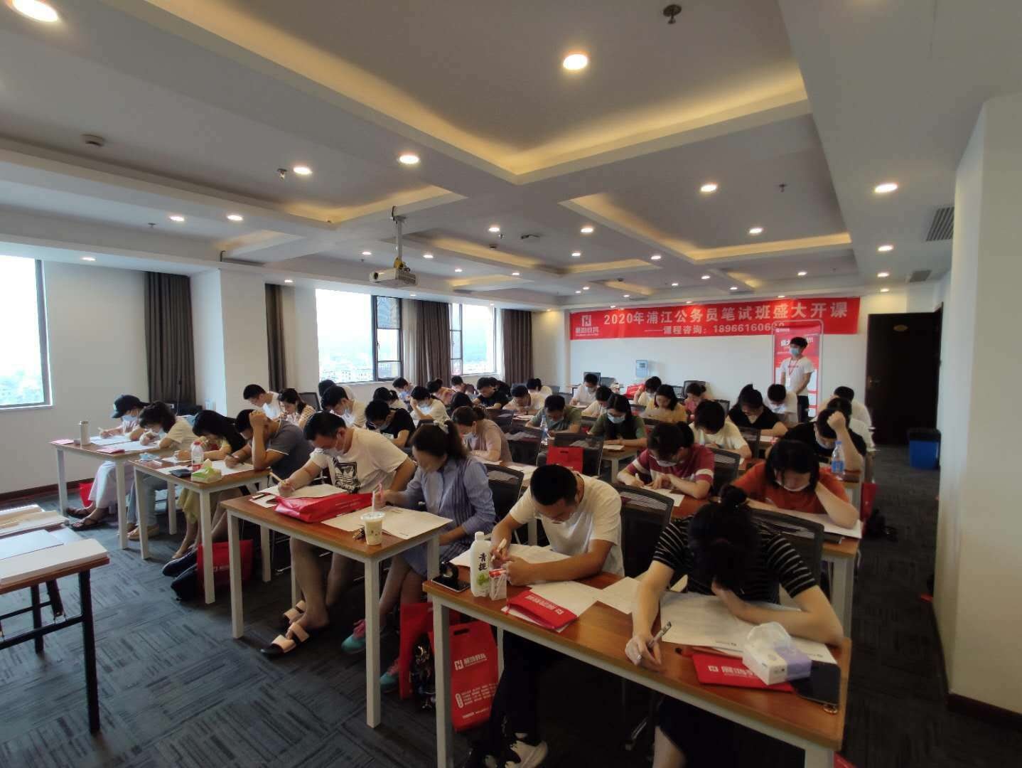 事業(yè)單位考試，挑戰(zhàn)與機遇的挑戰(zhàn)之路