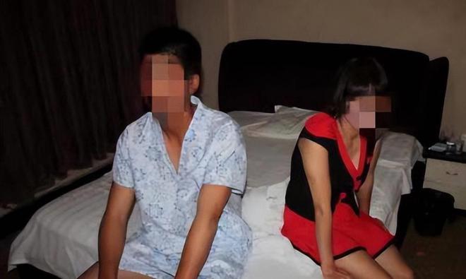 女子全裸SPA遭偷拍，保護(hù)個(gè)人隱私的重要性