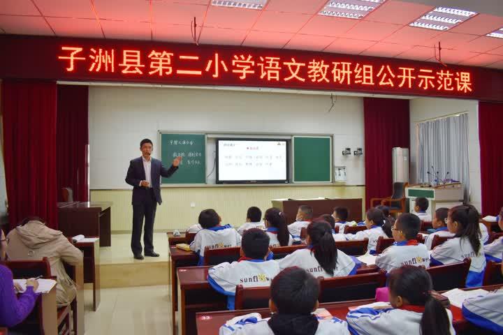 揚州教師編考試難度解析，考試難易程度分析與發(fā)展趨勢探討