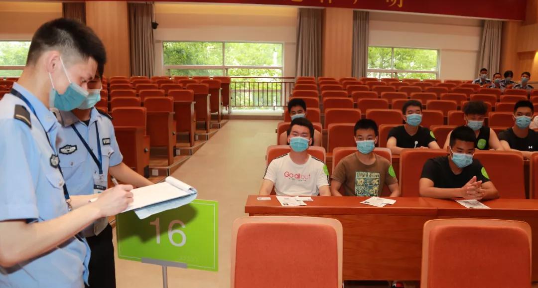浙江省考公務員面試名單公布，優(yōu)秀人才選拔為國家服務事業(yè)添磚加瓦