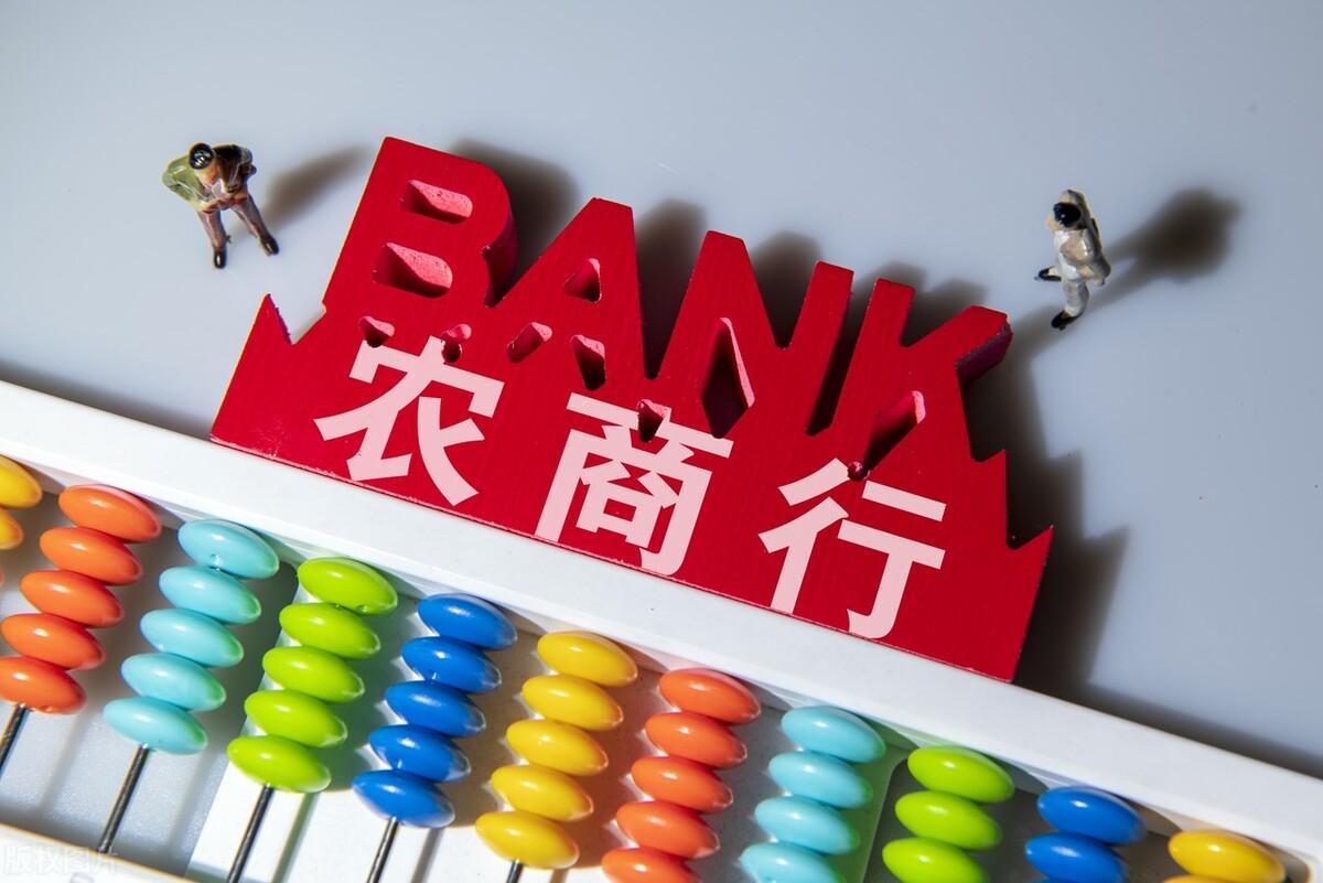 公務(wù)員面試公告提前發(fā)布時(shí)間探討