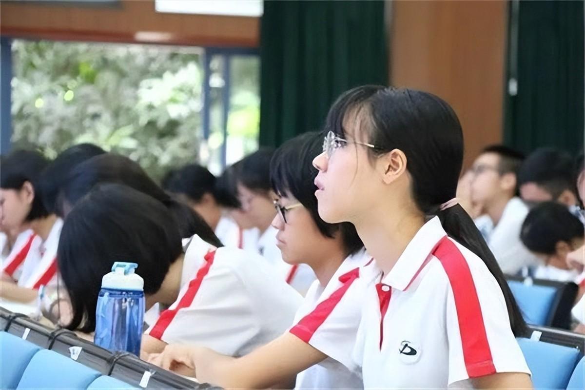湖北公務(wù)員考試成績計算指南