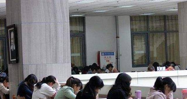事業(yè)編檔案館薪資水平深度解析