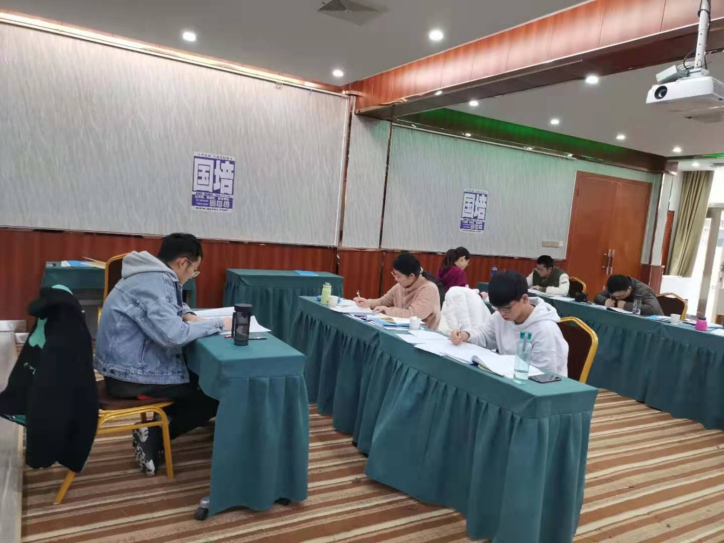 浙江公務(wù)員面試時間詳解，備考策略與注意事項（2021年面試版）