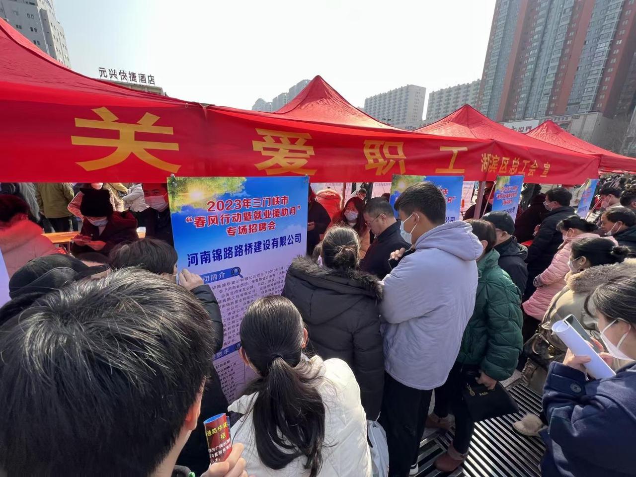 法律法務(wù)團(tuán)隊(duì)招聘，構(gòu)建專業(yè)團(tuán)隊(duì)，助力企業(yè)騰飛發(fā)展