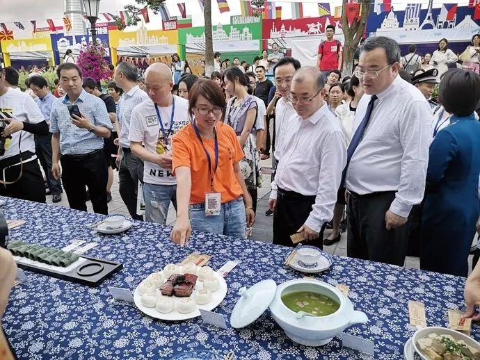 事業(yè)單位教師招聘D類，探索與未來(lái)展望