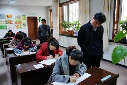社區(qū)與事業(yè)單位，共建和諧社會(huì)的兩大基石支柱