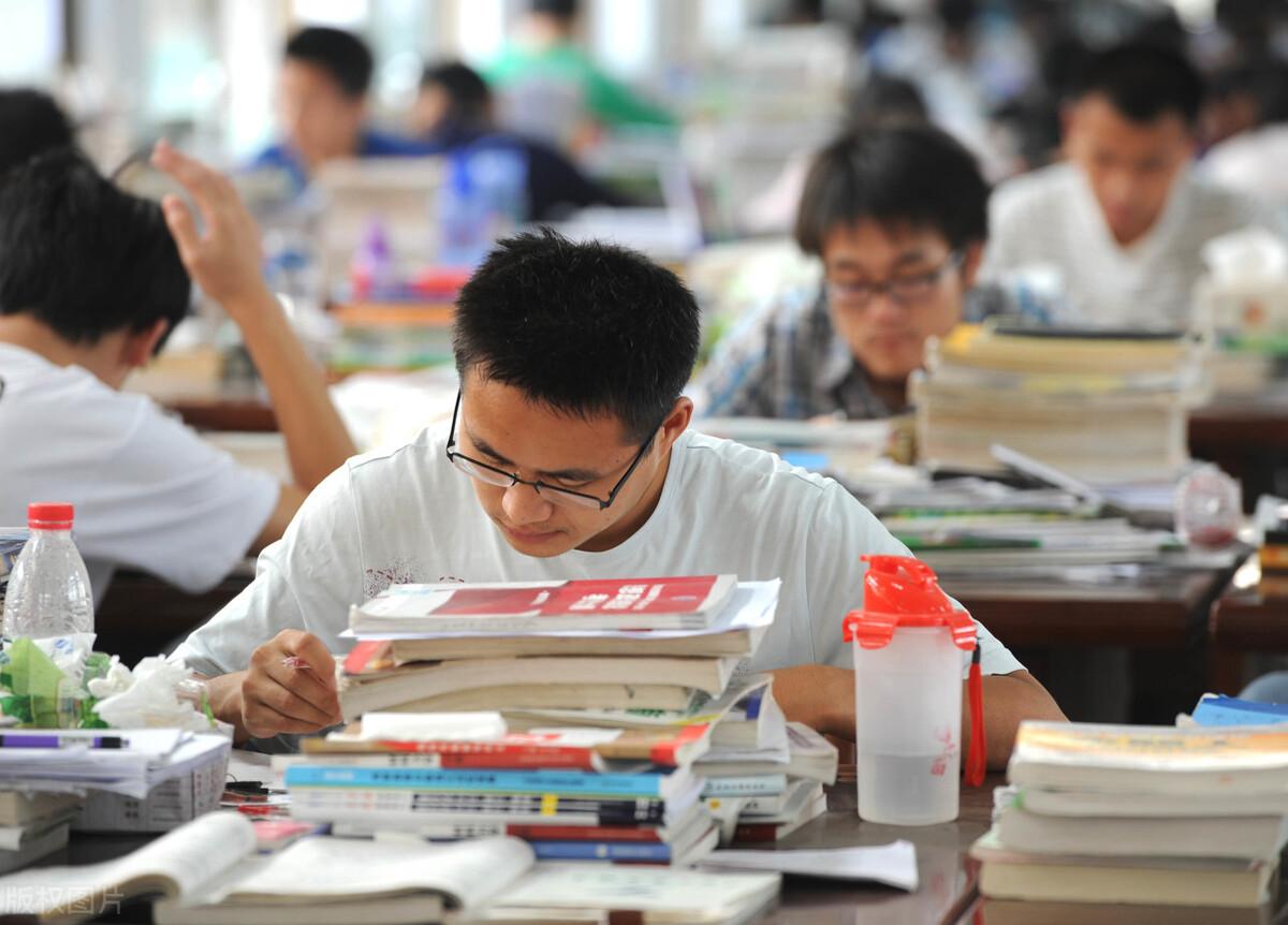 北京公務(wù)員考試公告官網(wǎng)，公務(wù)員報(bào)考信息的權(quán)威來(lái)源