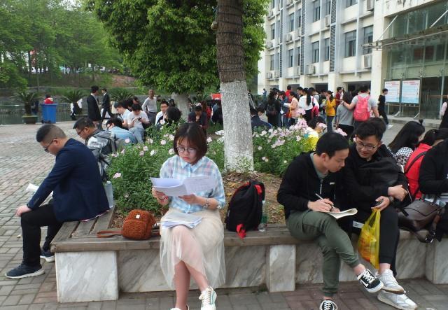 公務(wù)員考試模擬在線題庫的創(chuàng)新價值與應(yīng)用探索
