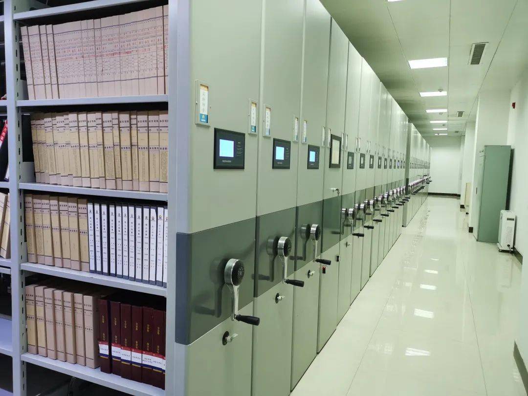事業(yè)編檔案館與圖書館，深度對(duì)比與選擇指南